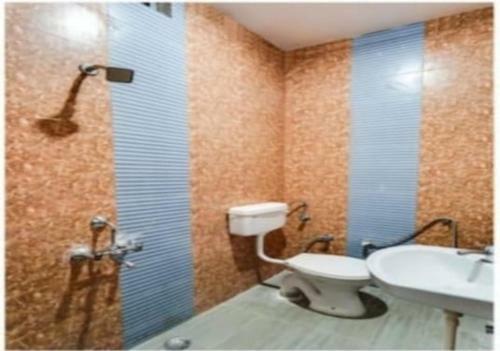 Oyo 85500 Hotel Highway Super King