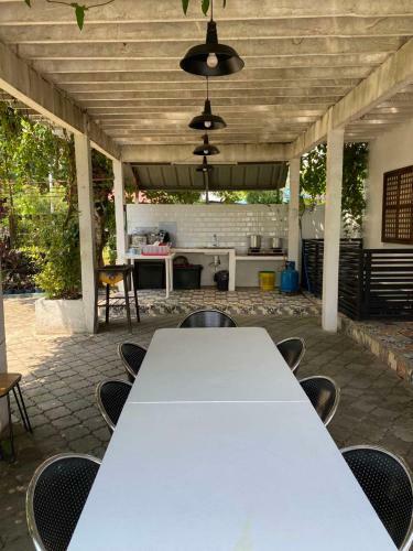 Hostal Elizabeth?s Secret Garden