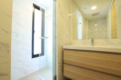 Apartamento Glory Sukhumvit -asoke- Prompong- Bts- Mrt