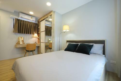Apartamento Glory Sukhumvit -asoke- Prompong- Bts- Mrt
