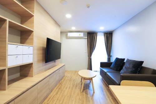 Apartamento Glory Sukhumvit -asoke- Prompong- Bts- Mrt