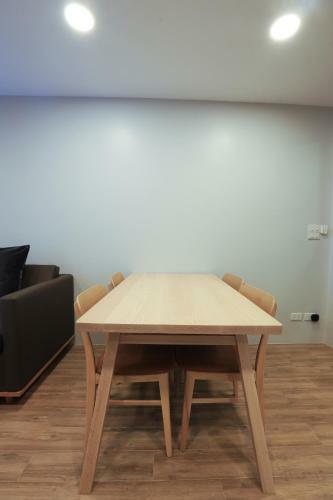 Apartamento Glory Sukhumvit -asoke- Prompong- Bts- Mrt