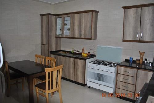 Apartamento Luxurious And Spacious 3 Bedrooms In Madaba, Jordan