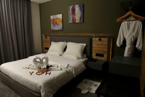 Aitch Boutique Hotel - An Lih Hotel