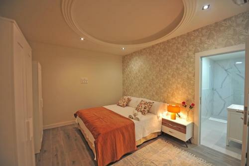 Apartamento Los Corceles Casa Palacio