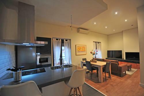 Apartamento Los Corceles Casa Palacio