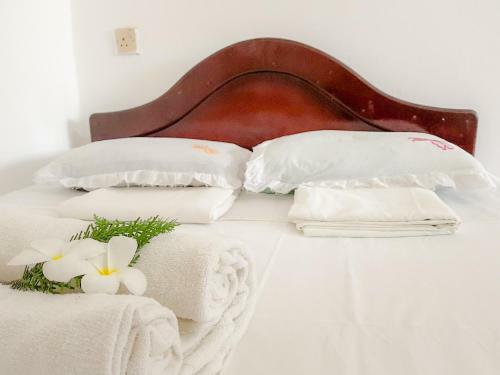 Hikkaduwa Backyard Beach Homestay