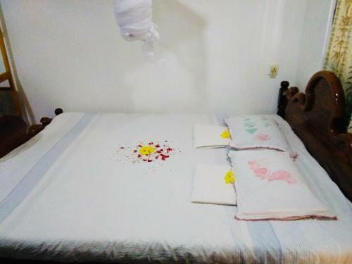 Hikkaduwa Backyard Beach Homestay