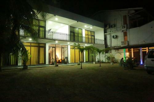 Hotel Jayaa Beach