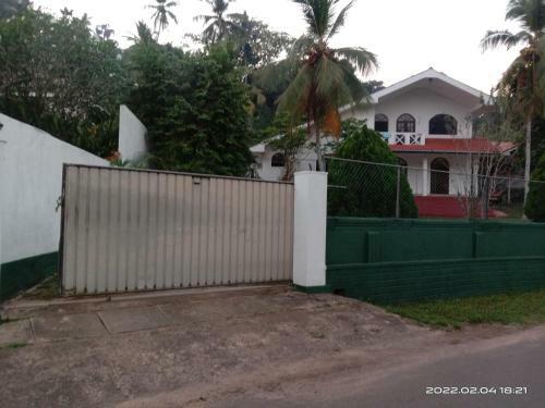 Hostal White Holiday House Unawatuna