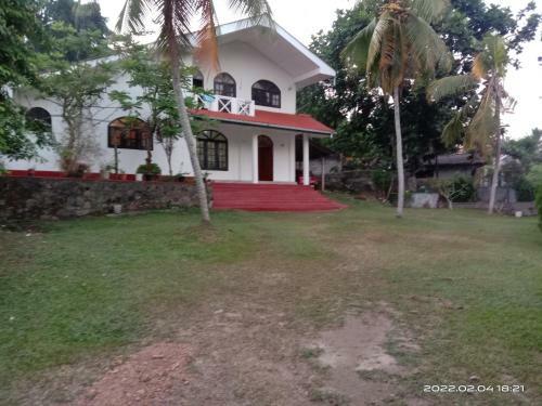 Hostal White Holiday House Unawatuna