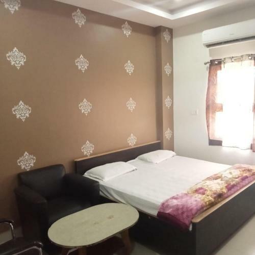 Oyo 82978 Hotel Narayan Niwas