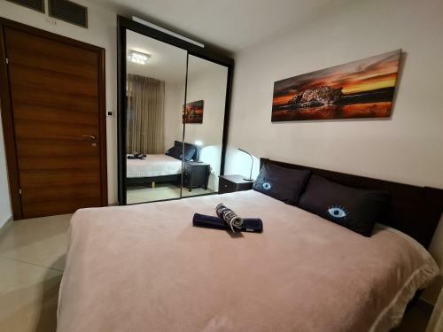 Sweet Apartment With Balcony In Luxury Complex
