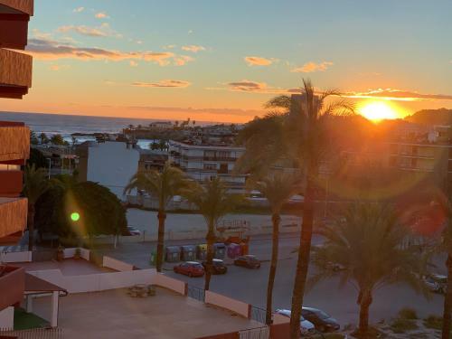 Charming Apartment With Sea Views, Playa Arenal, Javea