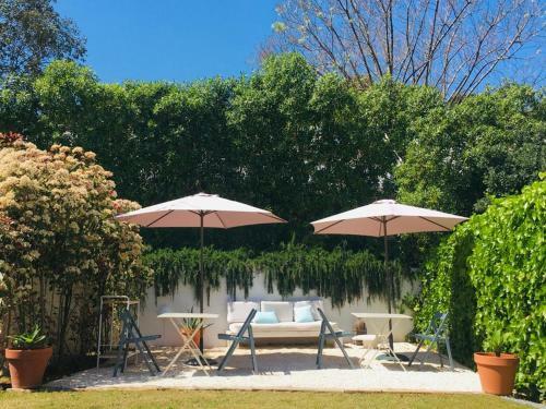 Habitaci�n Con Jard�n Y Terraza En El Tosalet