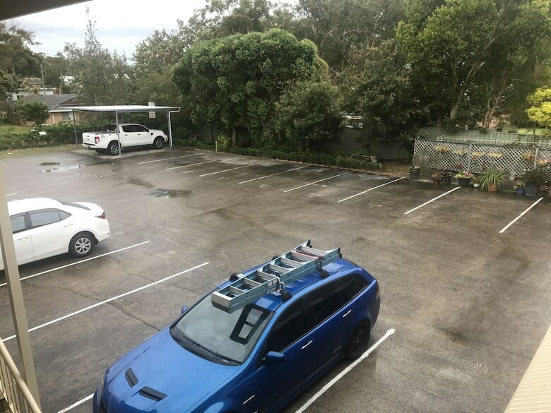 Hawks Nest Motel