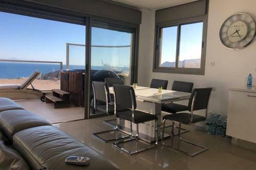 Luxury Apartment With Jacuzzi