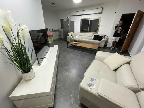 Hostal ???? ??????