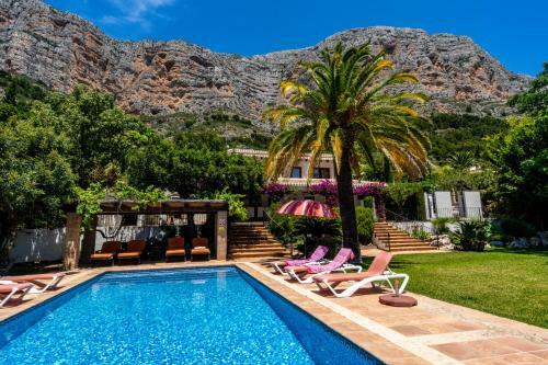 Villa Scenic By Westbeckvillas