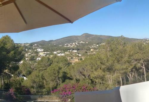 Villa Up To 8 Sleeps 4 Bedrms 2