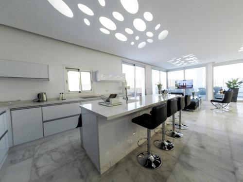 Apartamento Grand Royal Villa- ???? ?? ?????