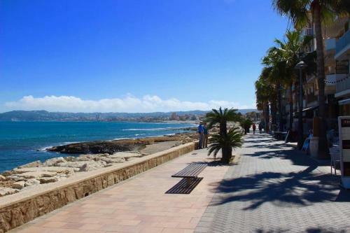 Apartmento Boho A 1 Minuto Del Puerto Y La Playa!