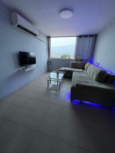 Edi Apartments