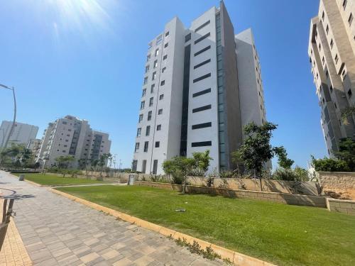 #???? ????? ?? ??? Seabreeze Beach Apartment#