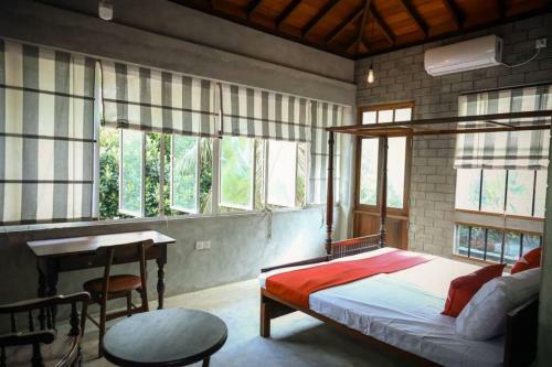 Paddy View 3 Bedroom Cottage In 4 Acre Cinnamon Land