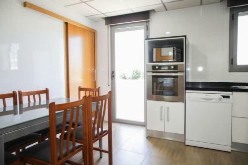 Estel - Chalet A 200m Del R�o Ebro Con Piscina Privada Y Barbacoa