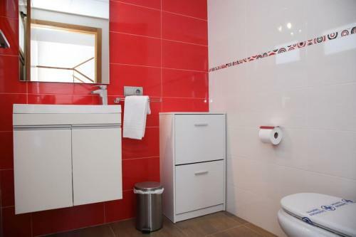 Estel - Chalet A 200m Del R�o Ebro Con Piscina Privada Y Barbacoa