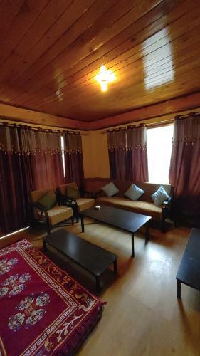 Apartamento Jugni's Homestay