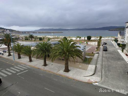 Apartamento Laxe Con Vistas Al Mar