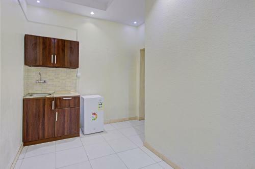 Hotel Oyo 537 Dahtham Furnished Units