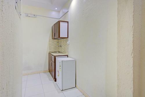 Hotel Oyo 537 Dahtham Furnished Units
