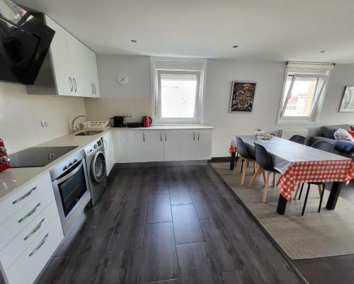 Apartamento A 50 Metros Del Paseo Mar�timo