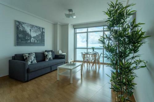 Apartamento Con Increibles Vistas A La Playa De Riazor