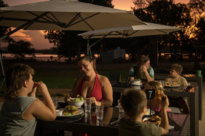Hotel Kununurra Lakeside Resort