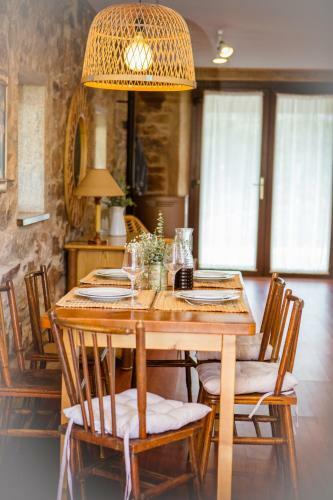 Mi�a Nai, Casa Rural