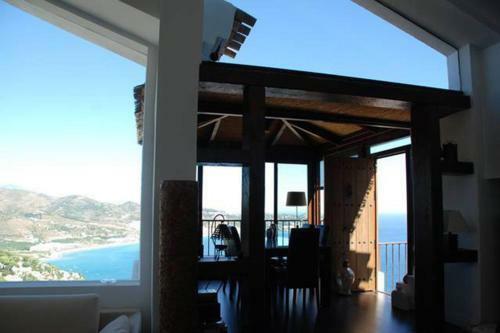 Casa Del Mediterr�neo