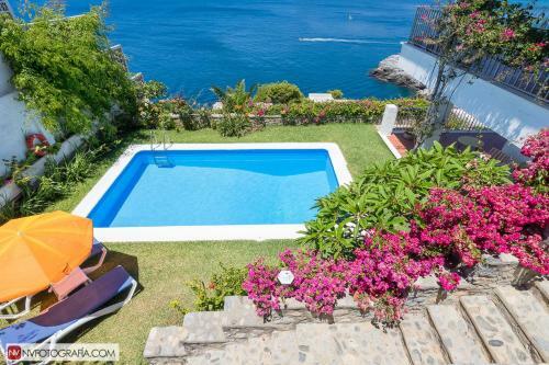 Villa Sobre El Mar Albor�n