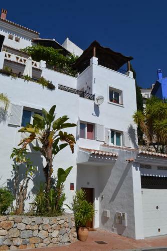 Casa Altos 76