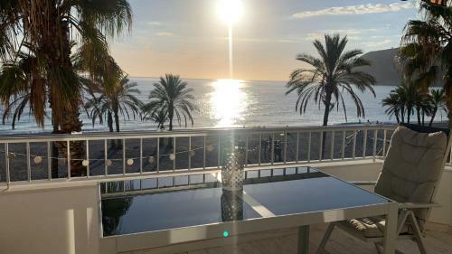 Apartamento La Herradura Junto Al Mar