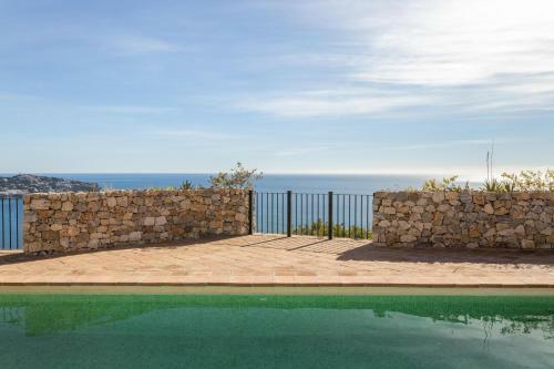 Five Star Villa With Heavenly Views