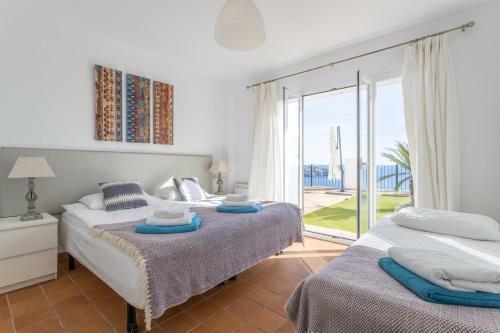 Five Star Villa With Heavenly Views