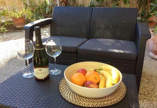 Vista Marina - 2 Bedrooms Sleeps 4