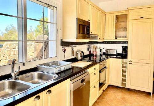 Casa Yukka Villa With Heated Pool