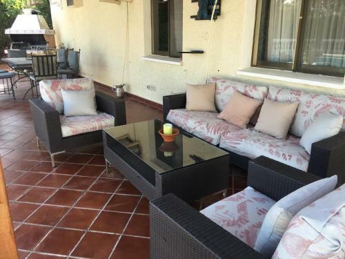 De Luxe Villa
