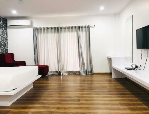 Hotel Aston Suites
