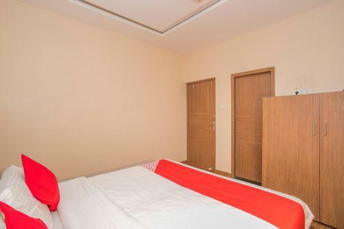 Hotel Oyo 28632 Brrai Homes
